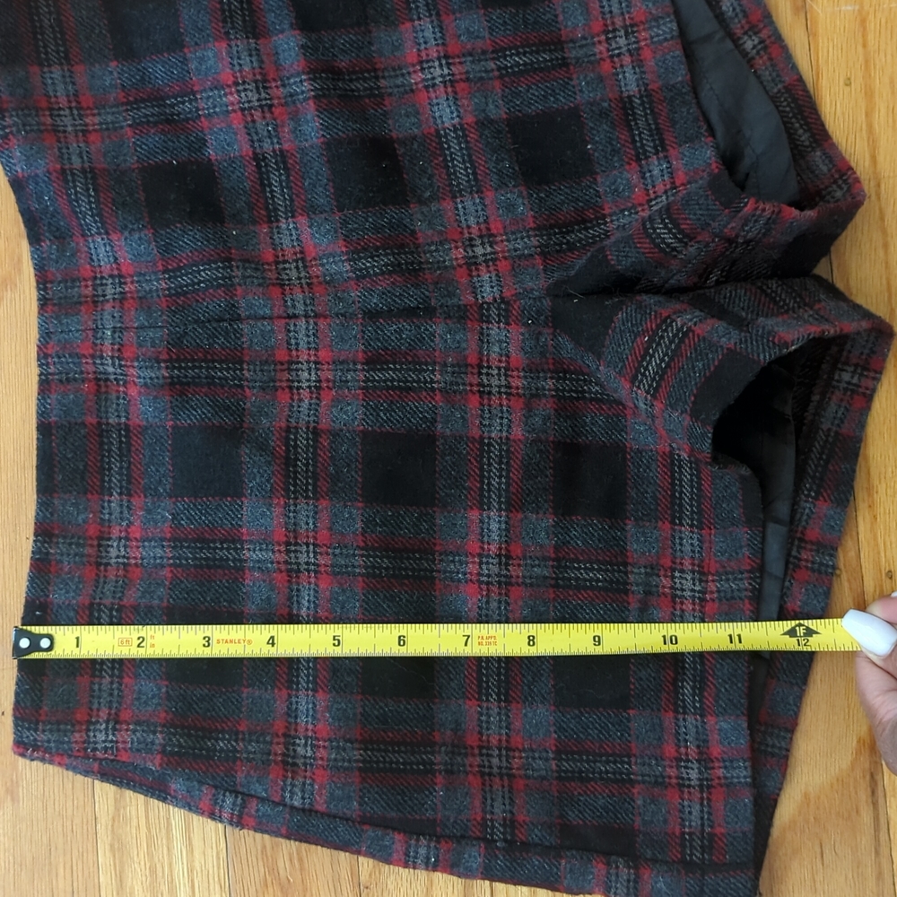 Forever 21 plaid shorts - Picture 3 of 4
